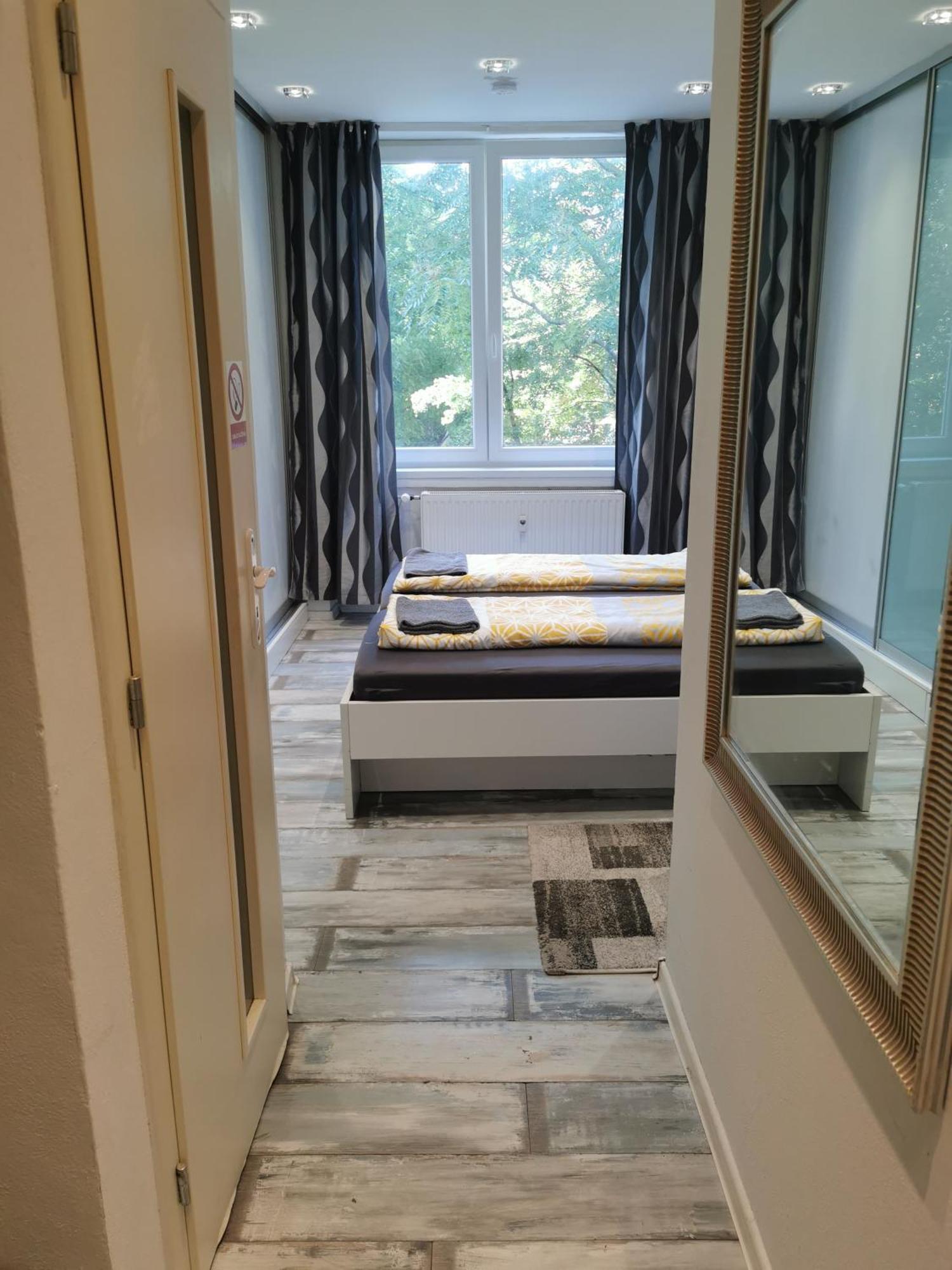 Modry Apartman, Racianska 29, Bratislava Exteriér fotografie